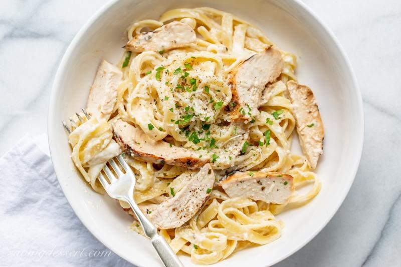 Toyuq Fettuçini