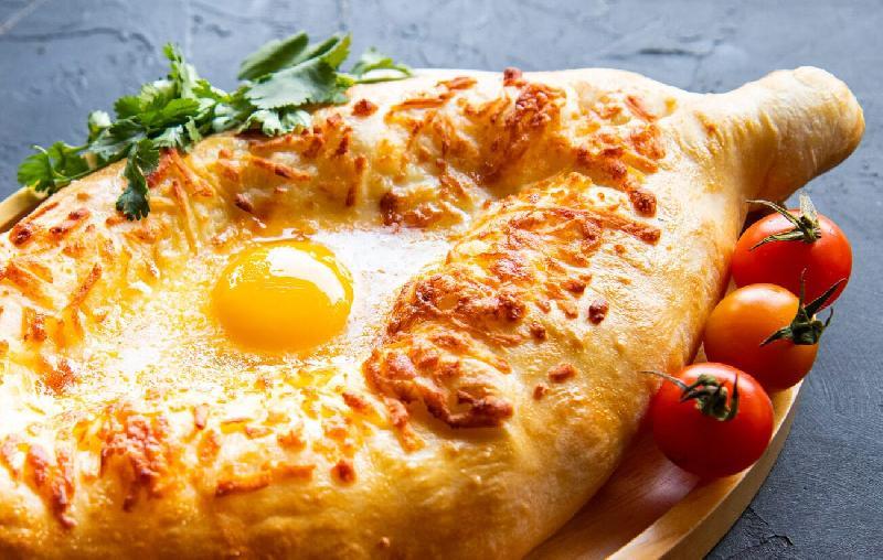 Хачапури по-аджарски