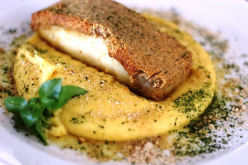 Mango souslu toyuq steak