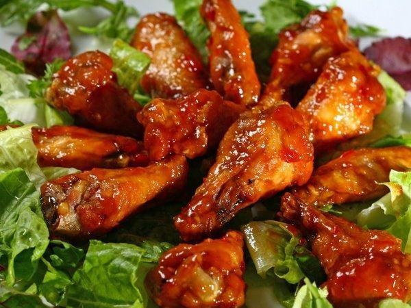 Buffalo qanadları