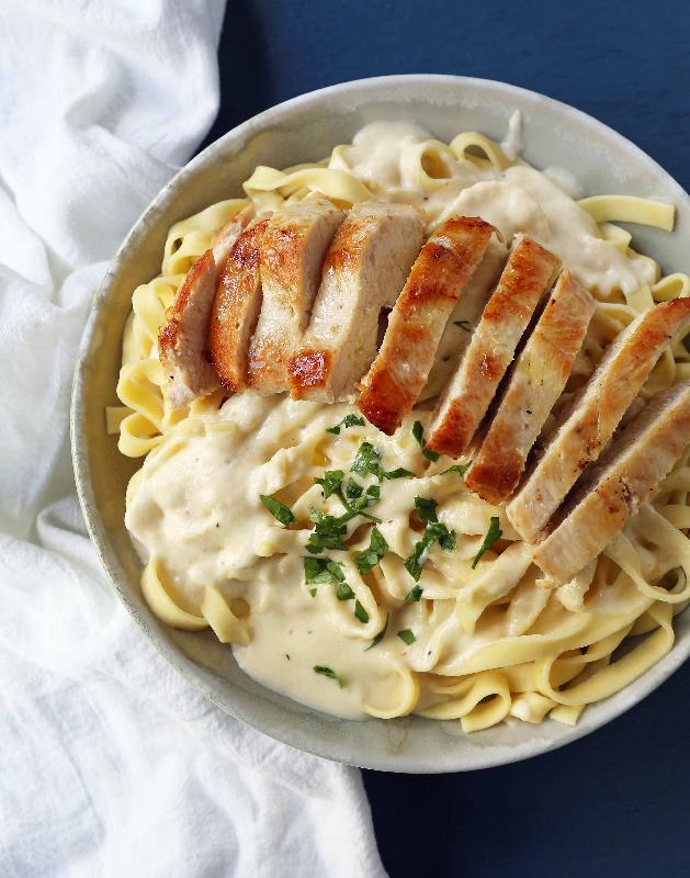 Fettuccine Alfredo