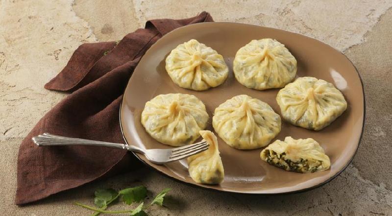Хинкали с сыром и зеленью