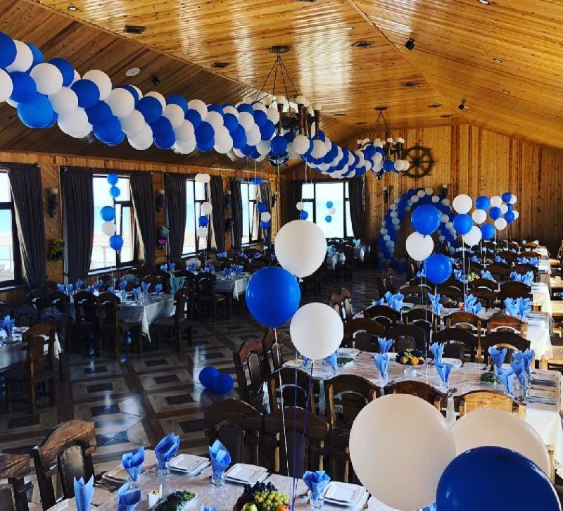 Interior view 14