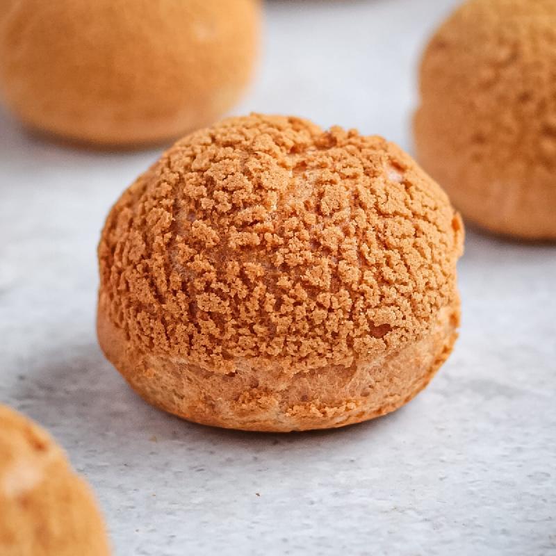 Choux au Craquelin 