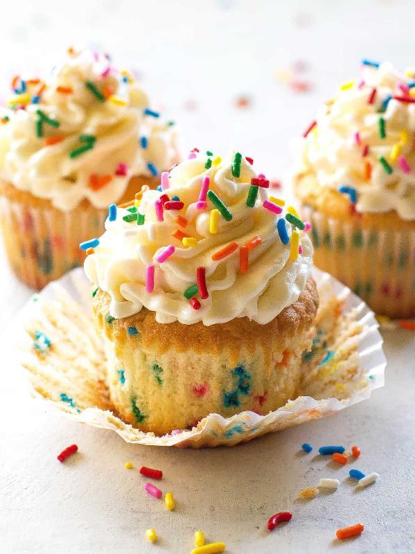 Confetti cupcake