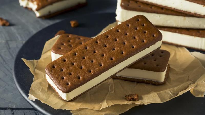 Ice Cream Sandwich 