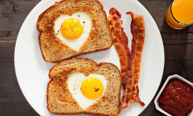 Rocky Mountain Eggs and toast 