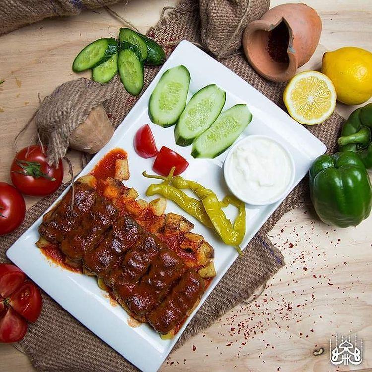Souslu köftə