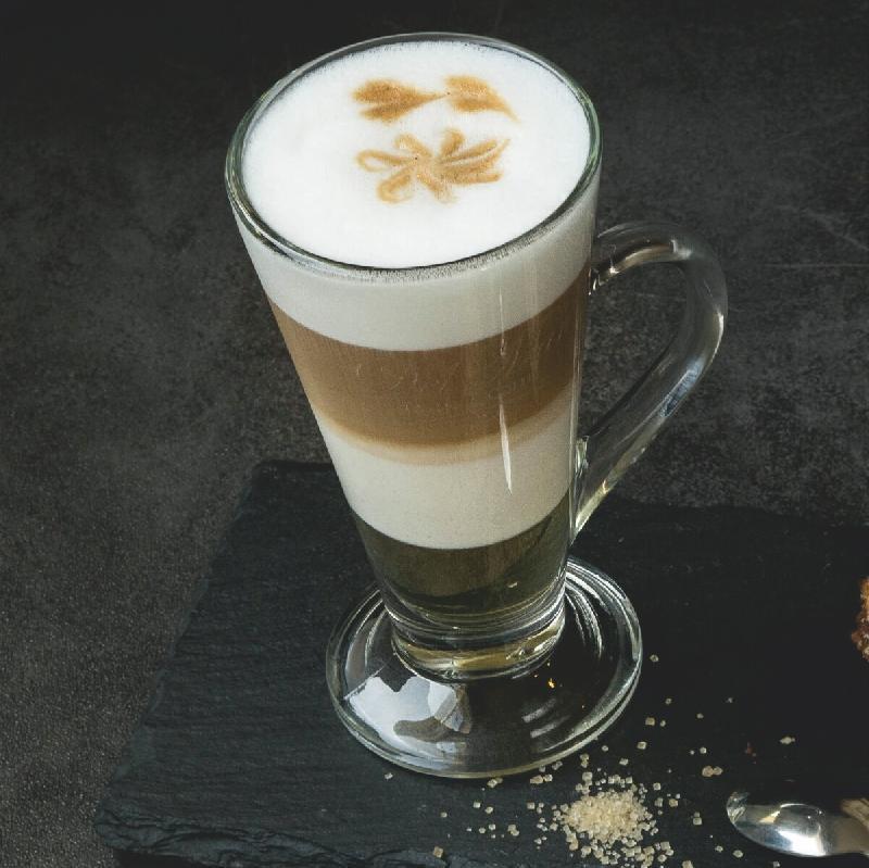 Latte macchiato