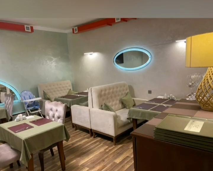 Interior view 2