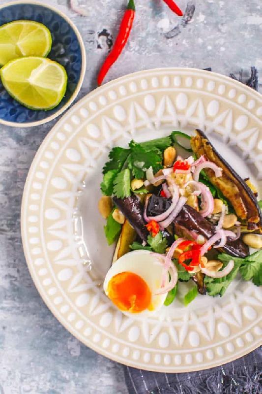 Crunchy eggplant salad