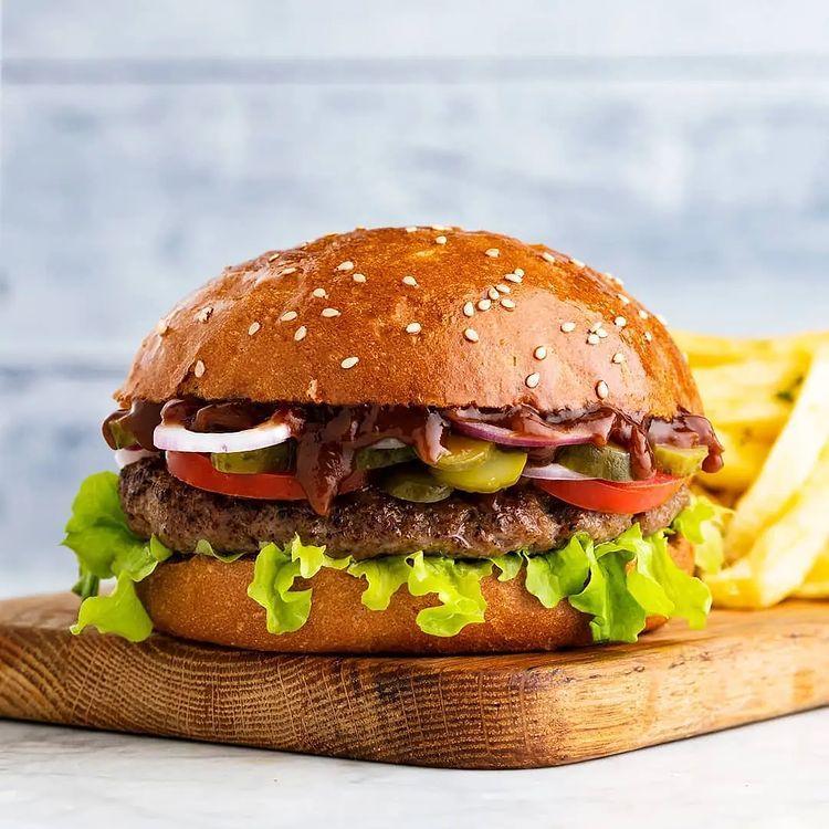 Cllasic beef burger