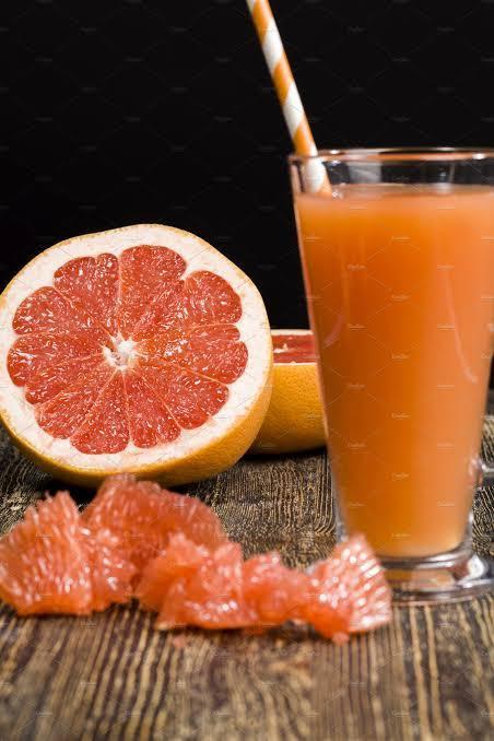 Fresh grapefruit juice