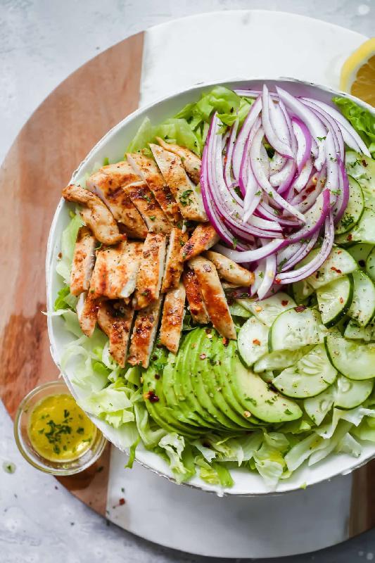 Avocado salad chicken