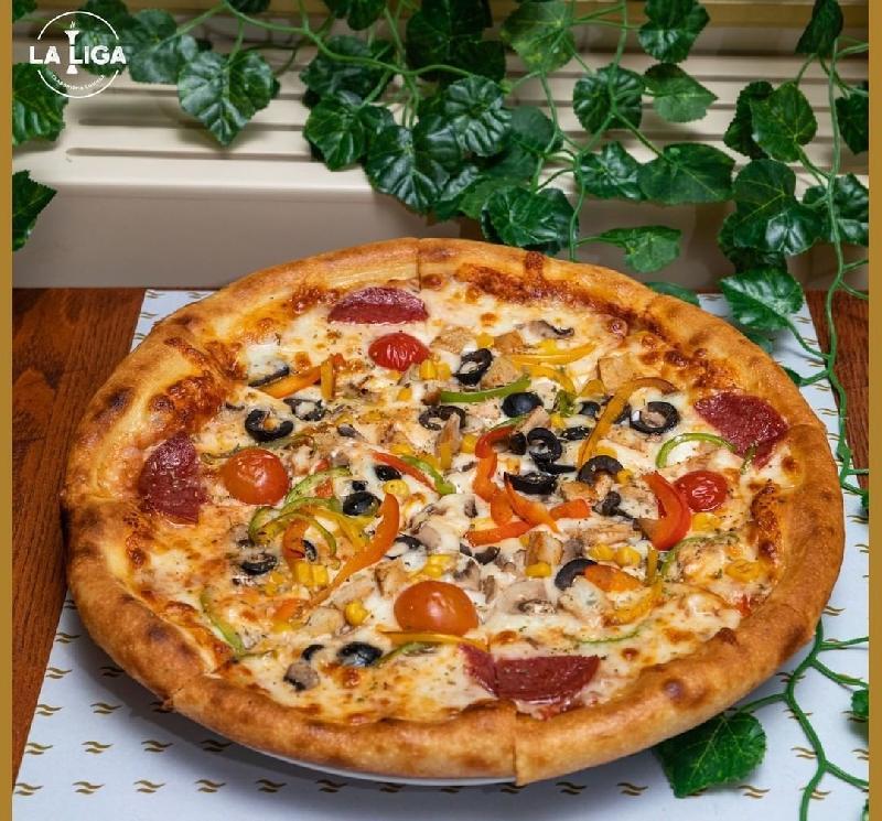 Qarışıq Pizza
