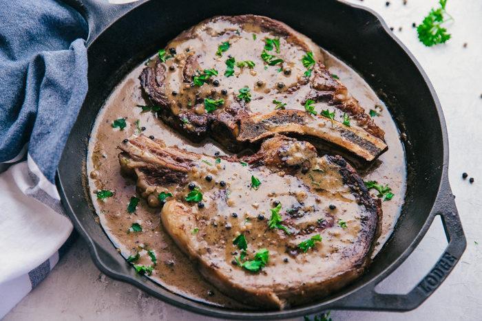Rib-eye steak, glazed carrots, white pepper sauce