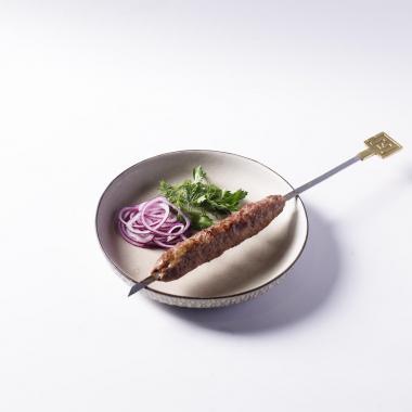 Qoyun ətindən lülə-kabab