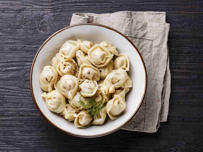 Dana Əti İlə Pelmeni