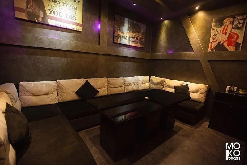 Interior view 0