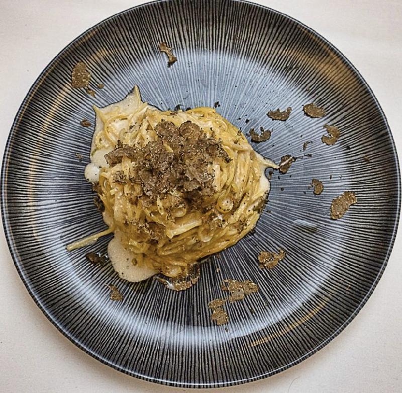Tagliolini al tartufo nero di norcia flambato in grana