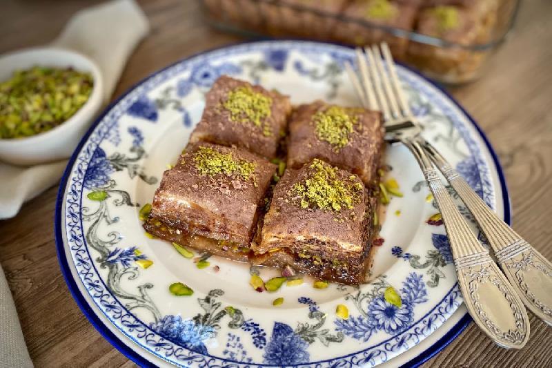 Sütlü Baklava