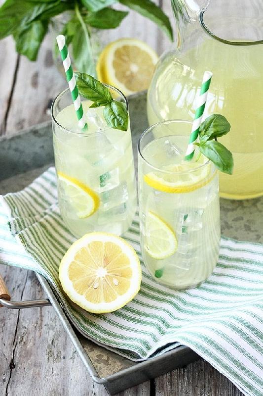 Basil And Lemon 