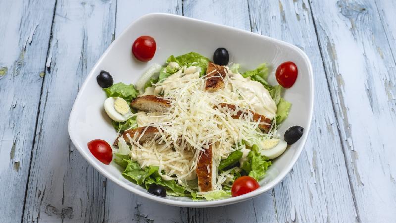 Sezar salat 