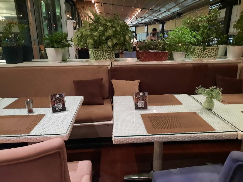 Interior view 5