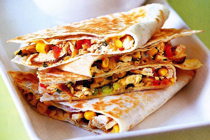 Toyuqlu Mexican Quesadilla