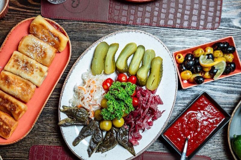 Duza qoyulmuş tərəvəz