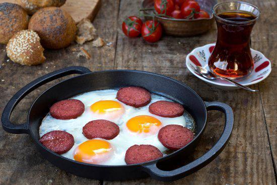 Sucuk Yumurta