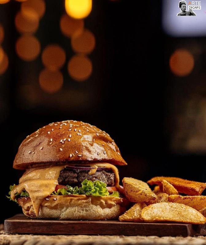 Ət Burger 