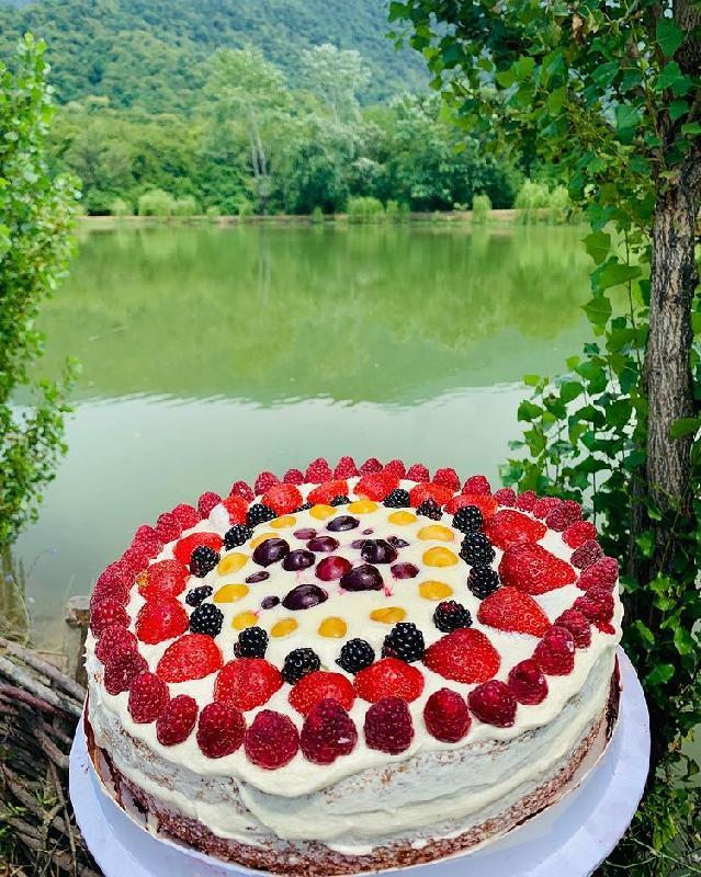 Hopa Lake Özəl Tortu