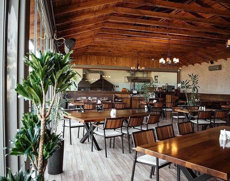 Interior view 4