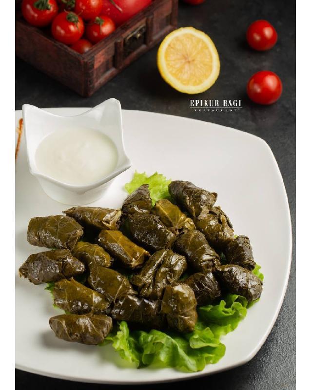 Yarpaq Dolması 