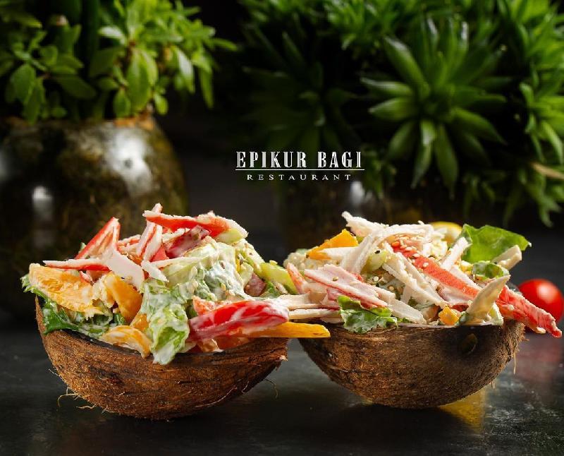 Krab Salatı