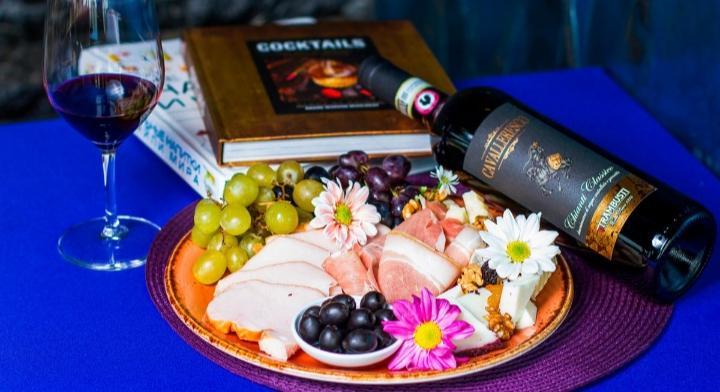 Red Wine Set
