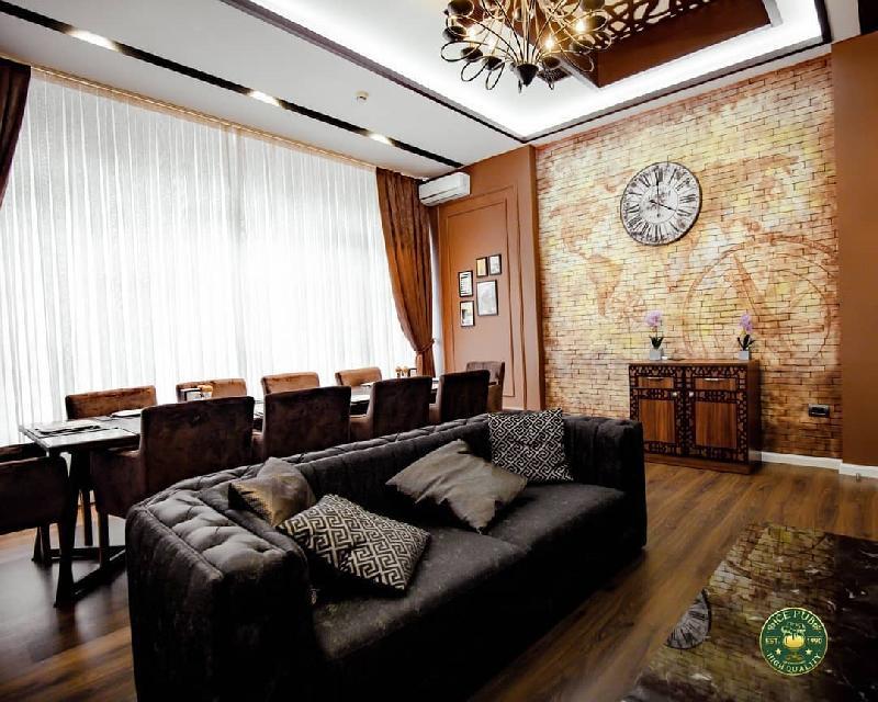 Interior view 4