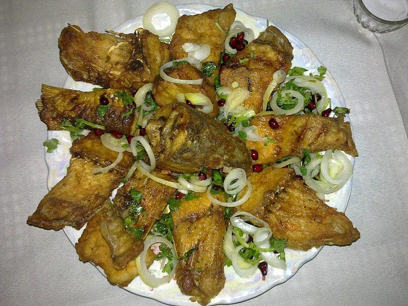 Nərə balığı qızartma