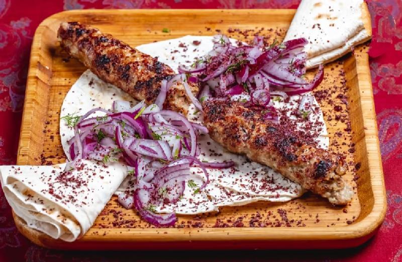 Lülə kabab
