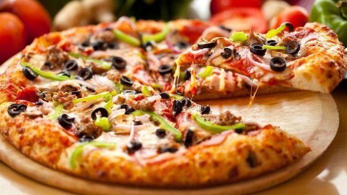 Toyuqlu pizza 