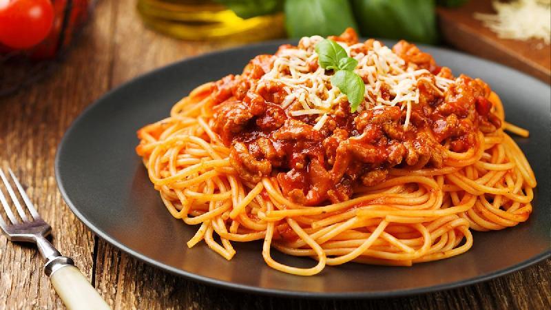 Ət Bolonez 