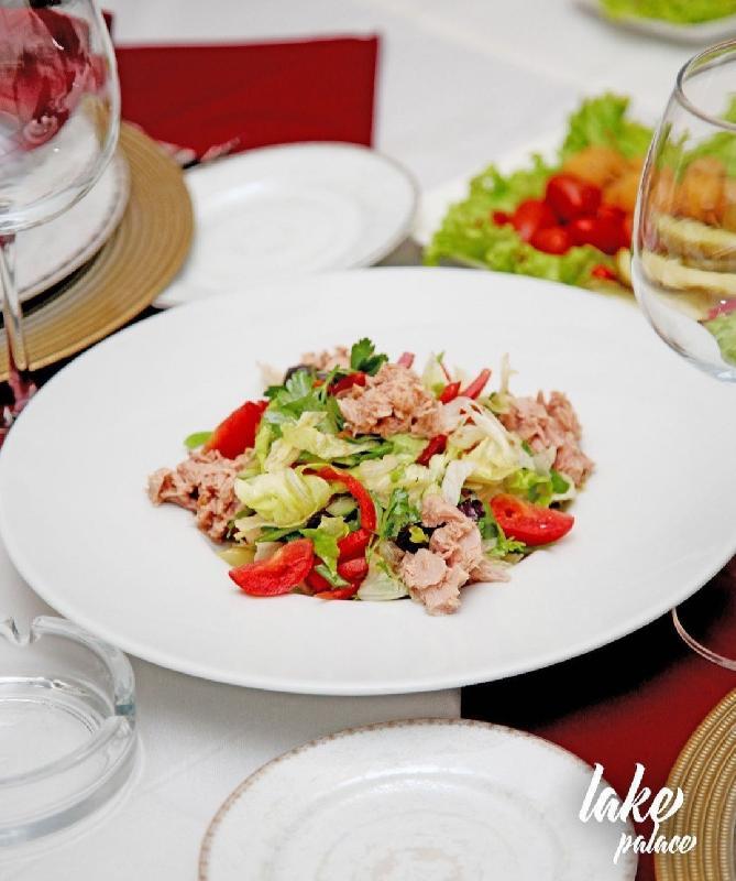 Tuna Salatı