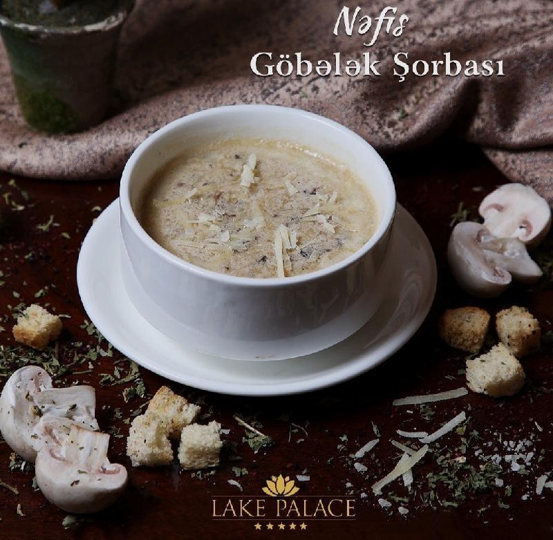Qaymaqlı Göbələk şorbası