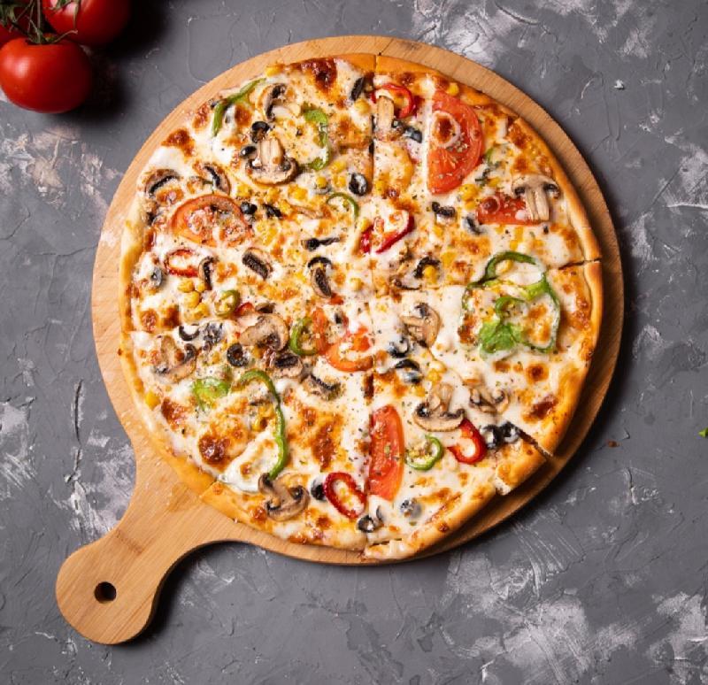 Tərəvəzli pizza