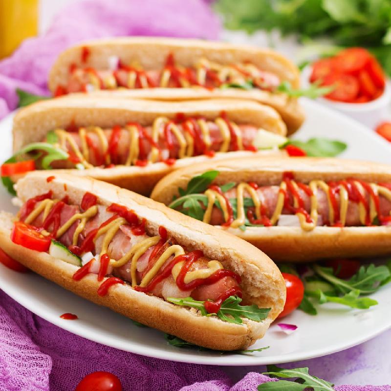 Sadə hotdog