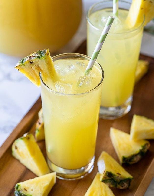 Ananas limonad