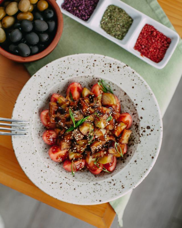 Badımcan salatı 