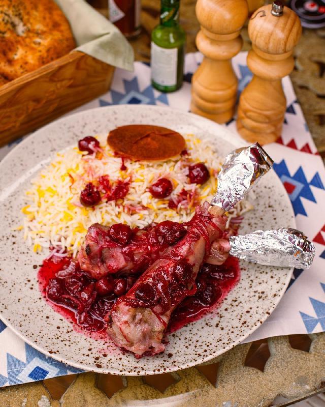 Albalı plov
