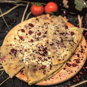 Qutab qarın ilə